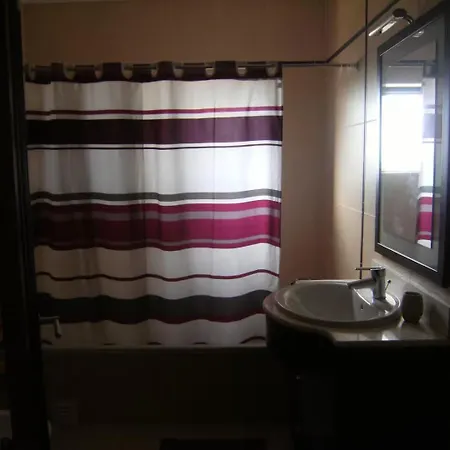 Vivenda V4 * Албуфейра